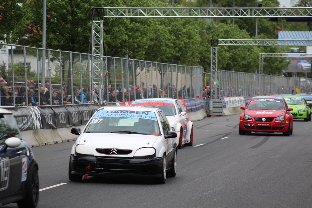 Jesper Sallys søn, Martin Sally Pedersen, stillede op i Division 2, og kørte ligesom farmand en pokal i hus.
(Foto: JJ Media)